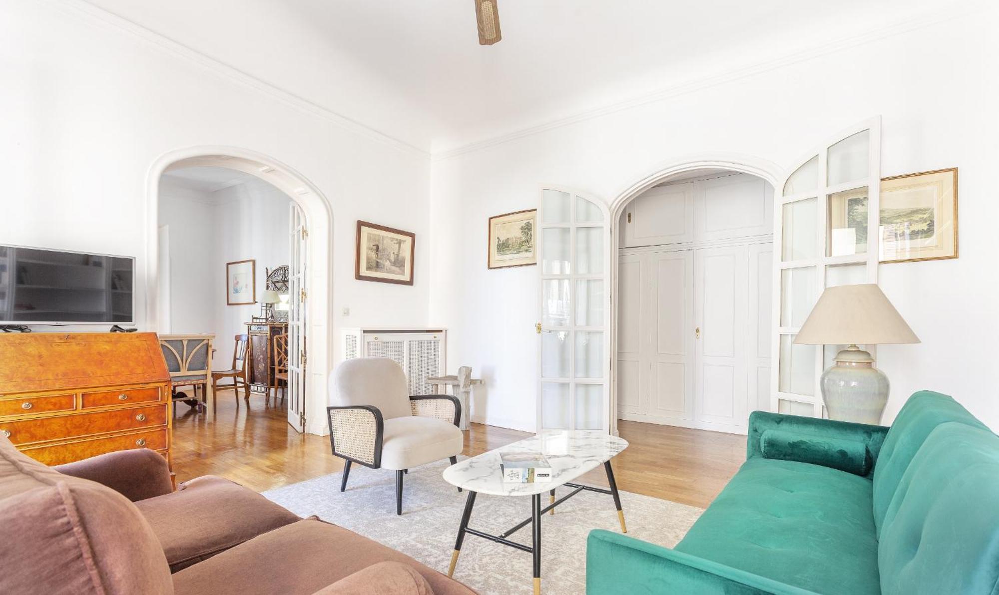 Apartamento Paseo Del Prado Ii En