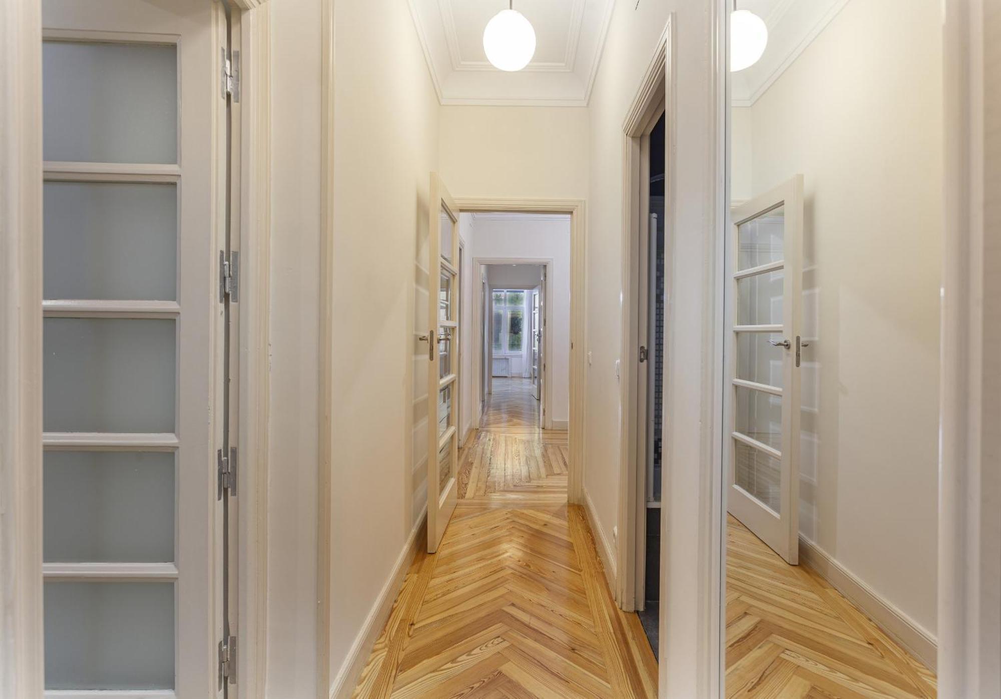 Mit House Retiro Place En Madrid