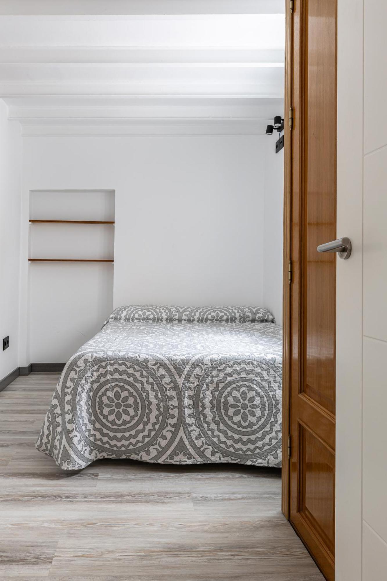Centro - Puerta Del Sol Apartment *
