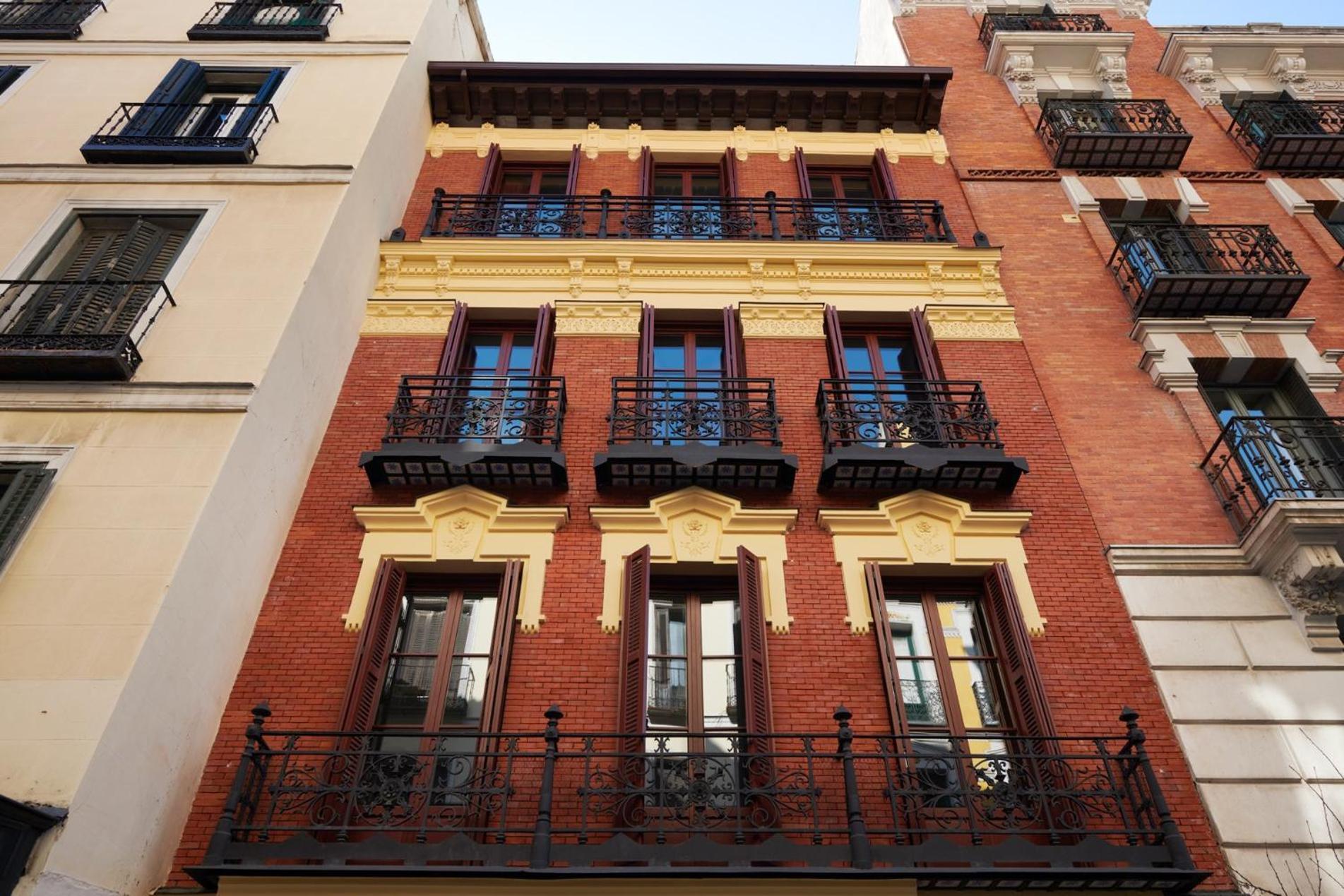 Plazamayorsuites Apartment