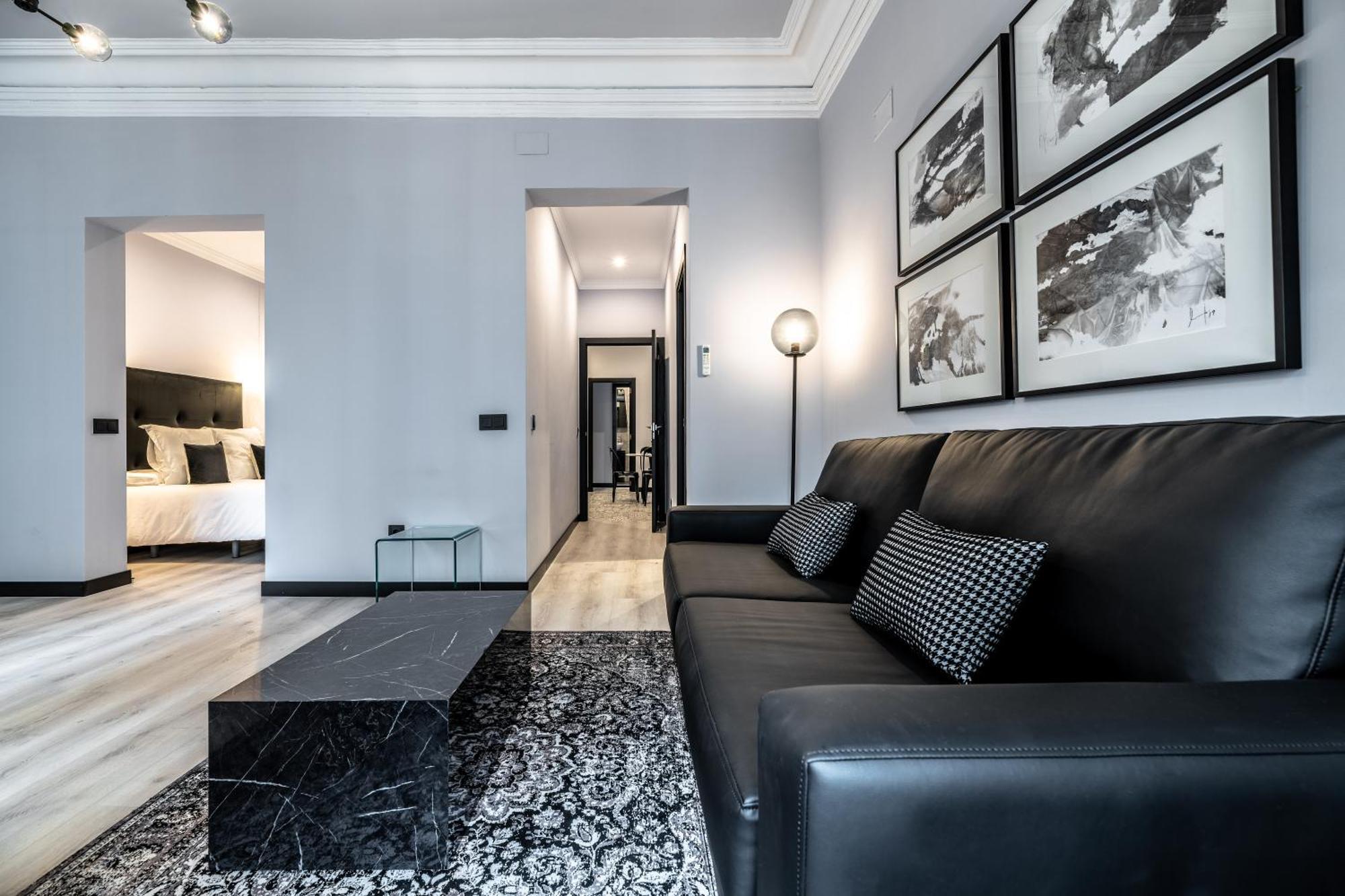 Gran Via Suite, By Presidence Apartment