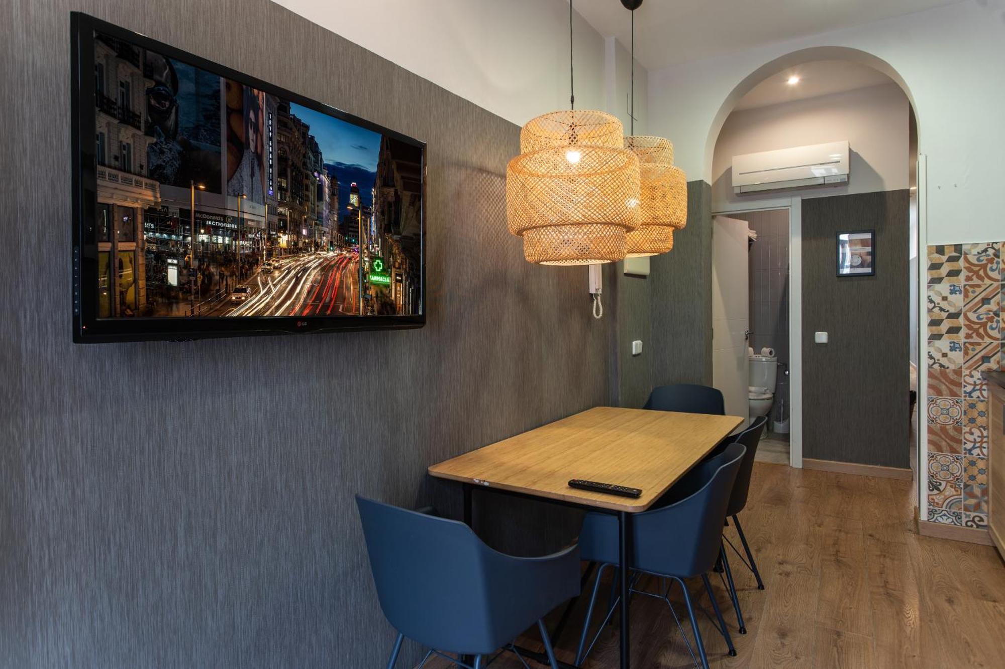 Zinc Apartment *
