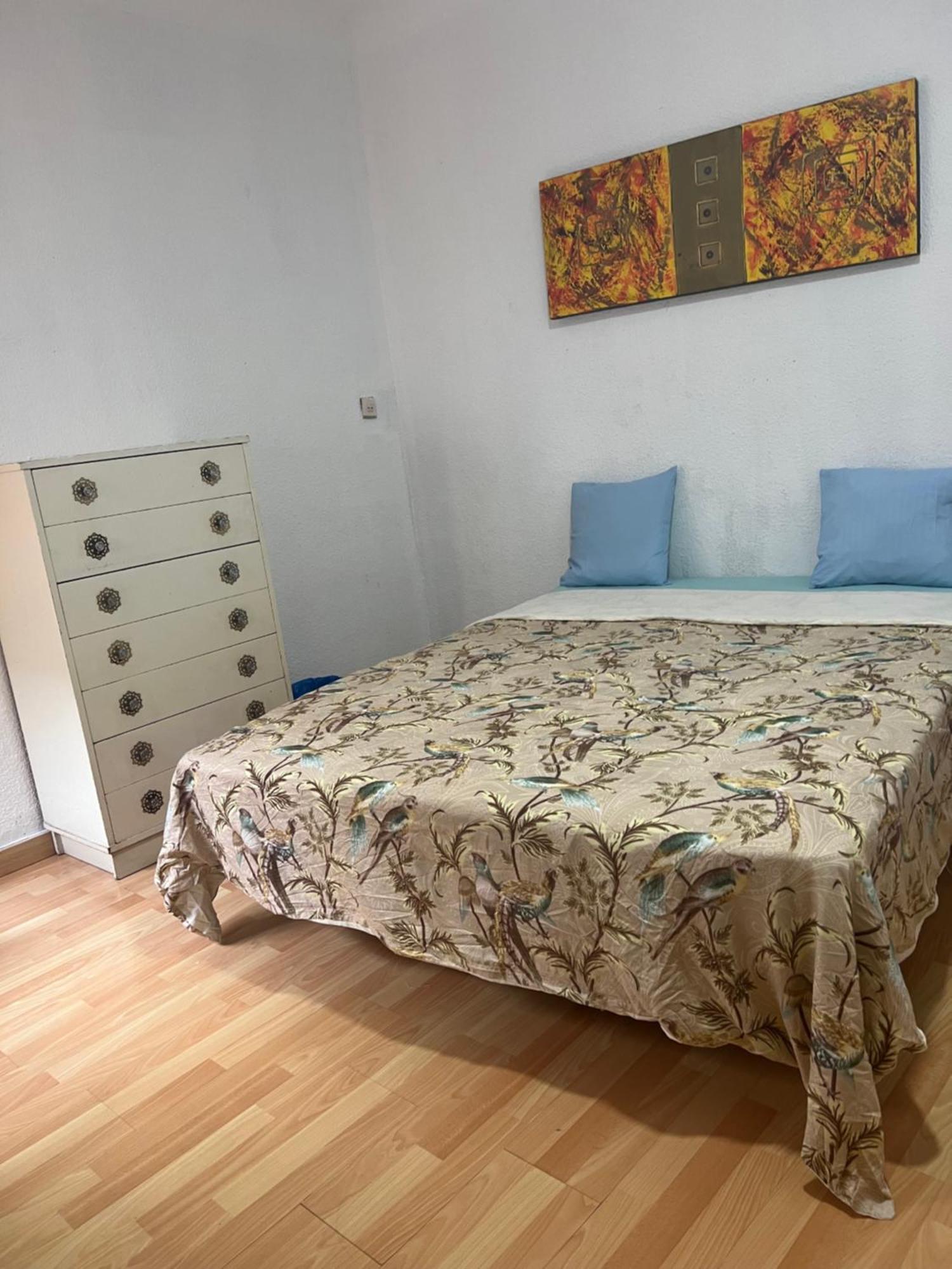 Aparment Puerto Alto Homestay Madrid