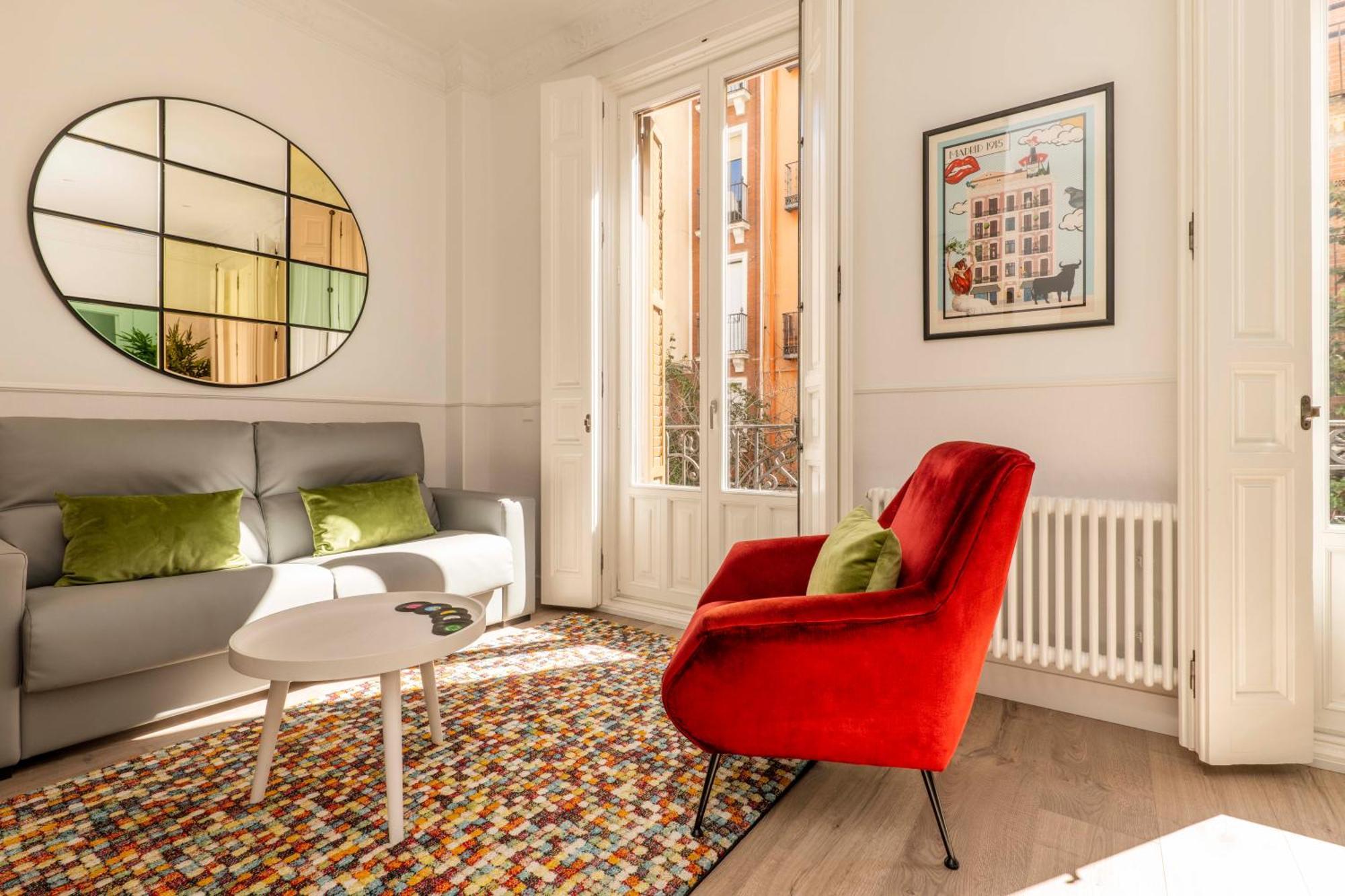 Apartment 1915 Private