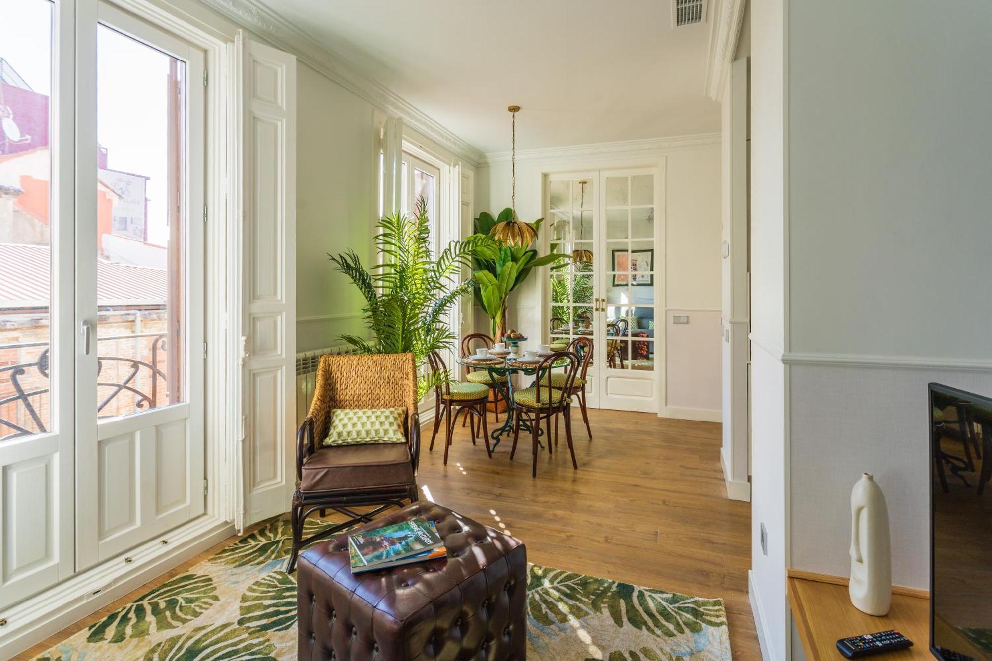 Apartment 1915 Private *