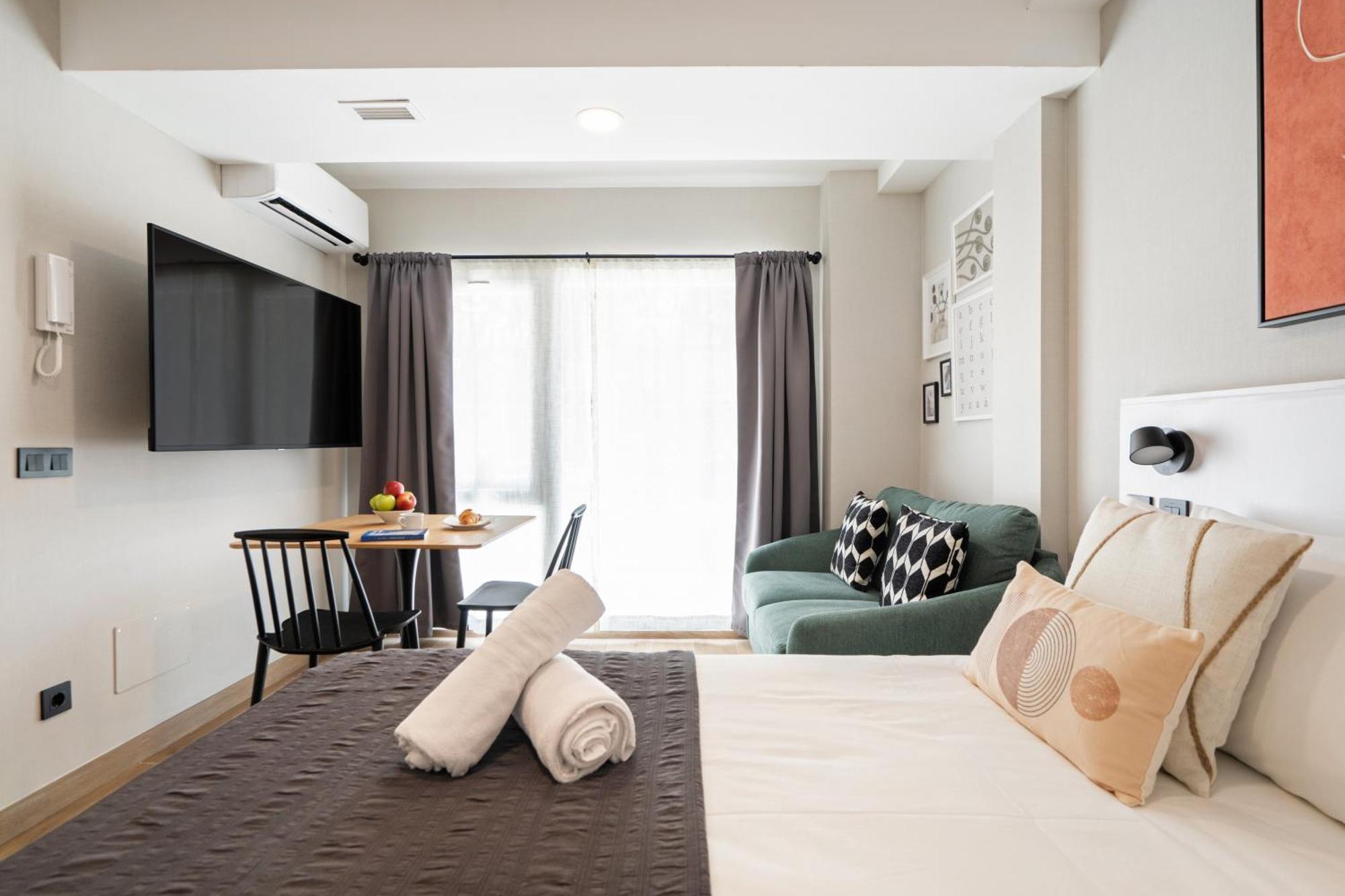 Apartment Dobo Homes - Gc21 *