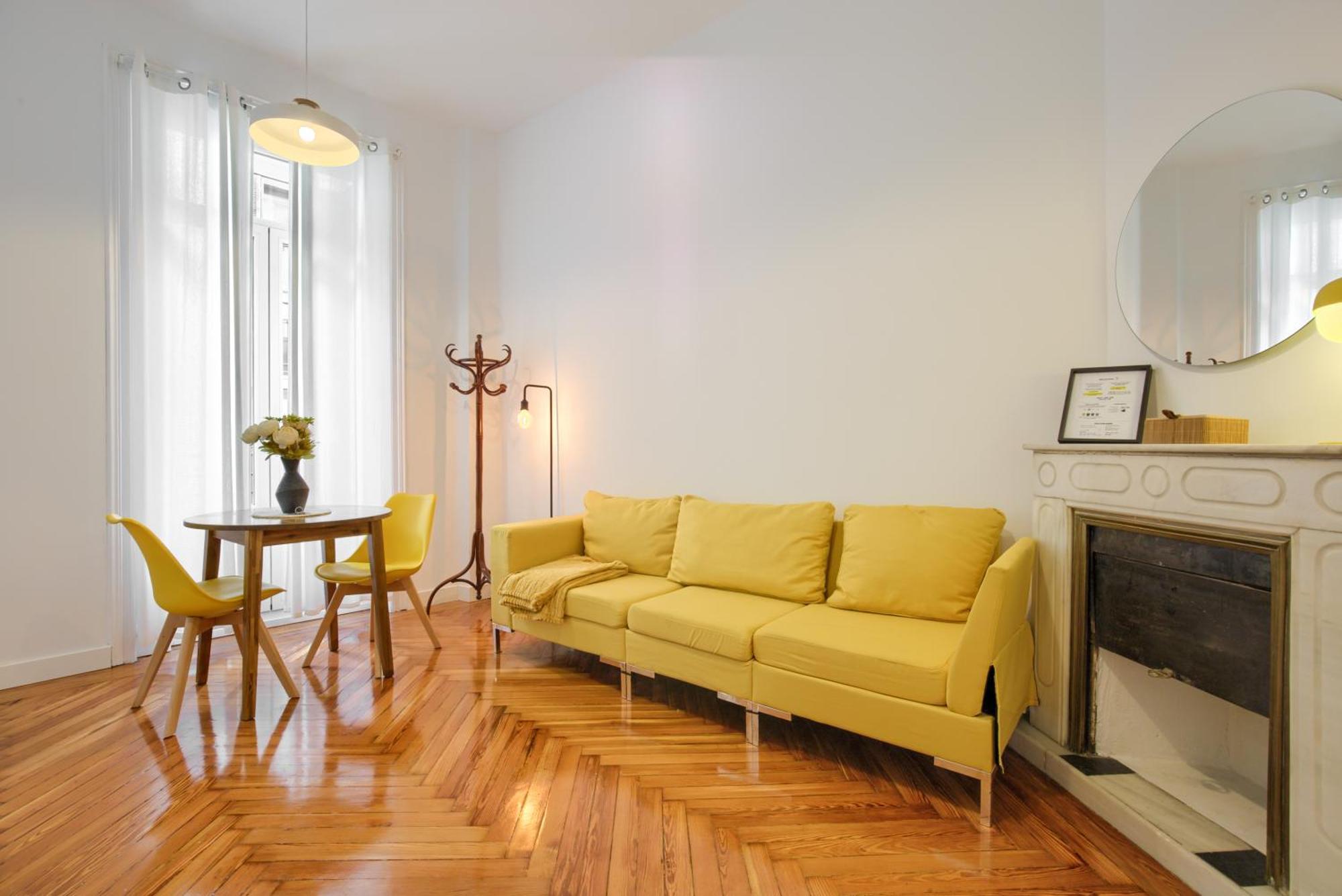 Mezzanine Orange