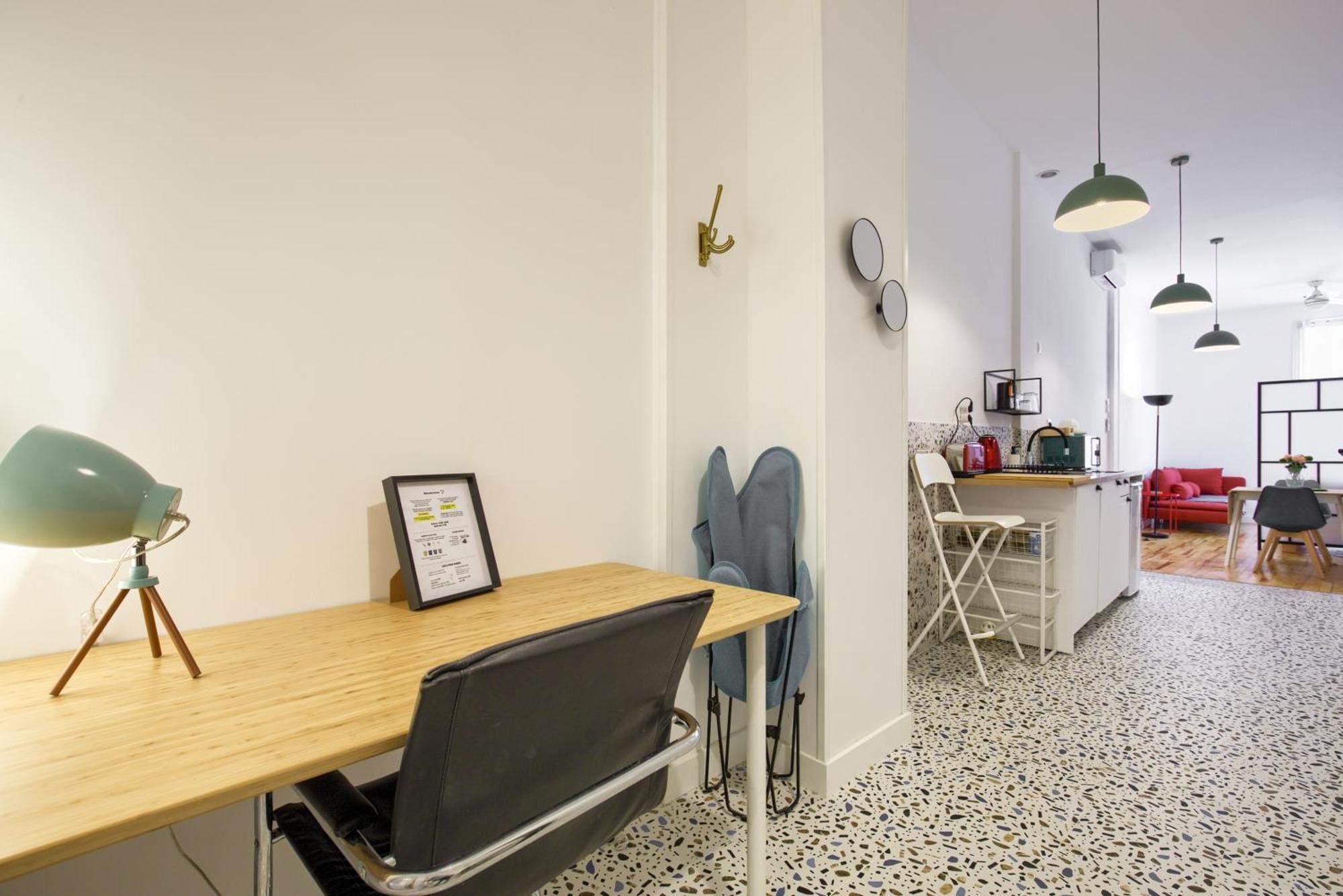 Mezzanine Orange * Madri