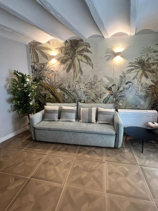 Apartamento Confortable 9pax En El Centro De E3 *