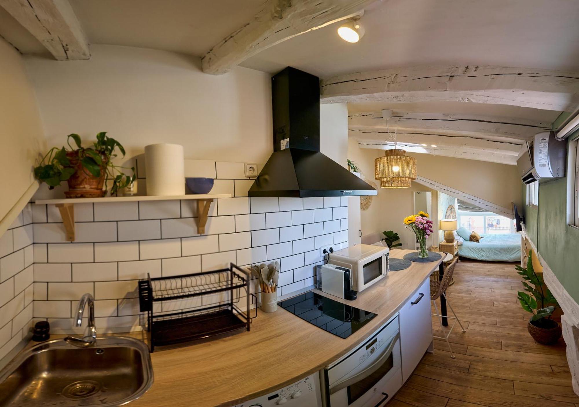 Encantador Atico En El Centro De By Bebalmy Appartement *