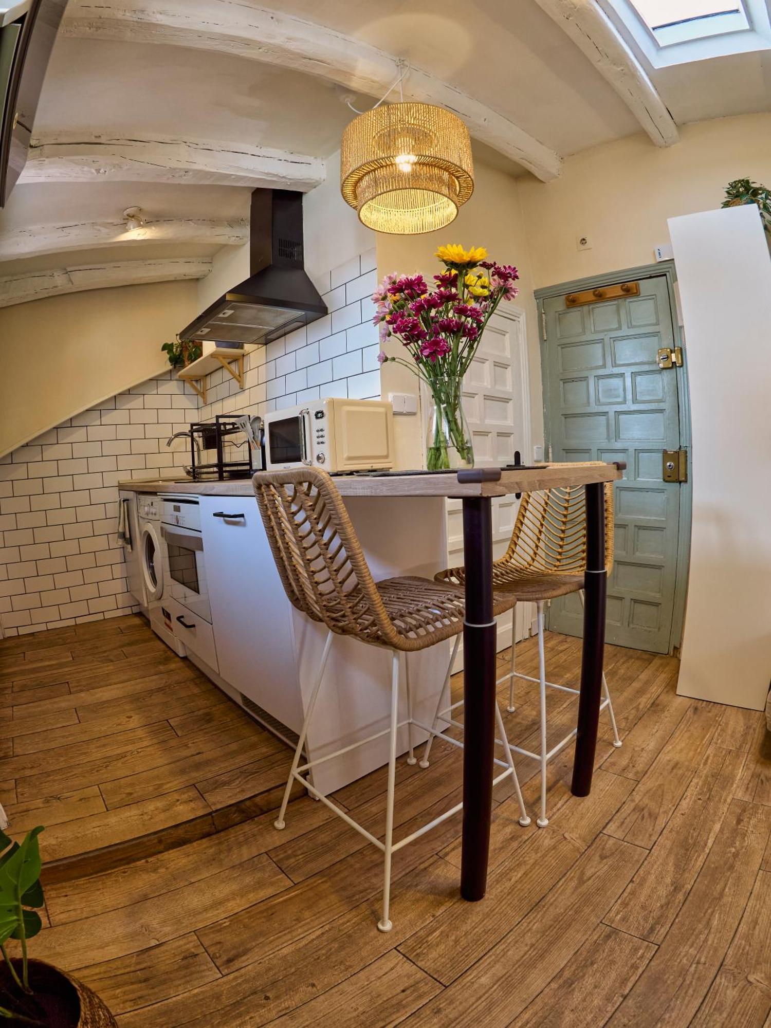 Encantador Atico En El Centro De By Bebalmy Appartement Madrid