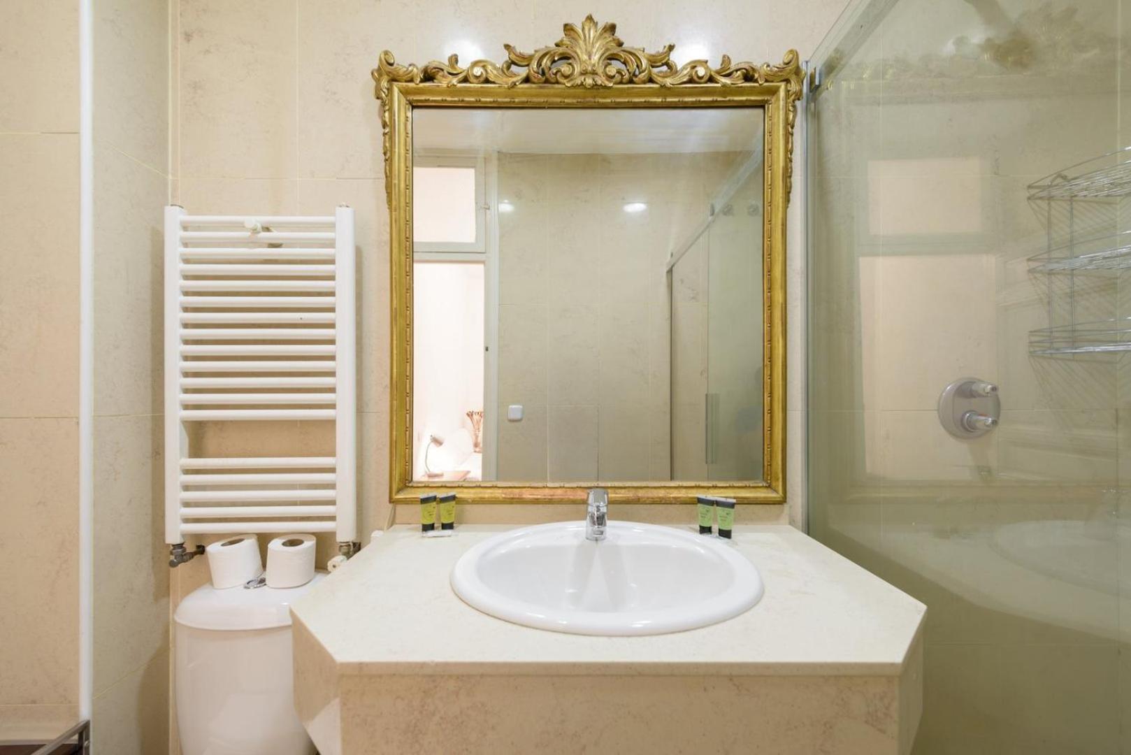 Apartamento Guestready - Madrid's Stylish Escape Madri