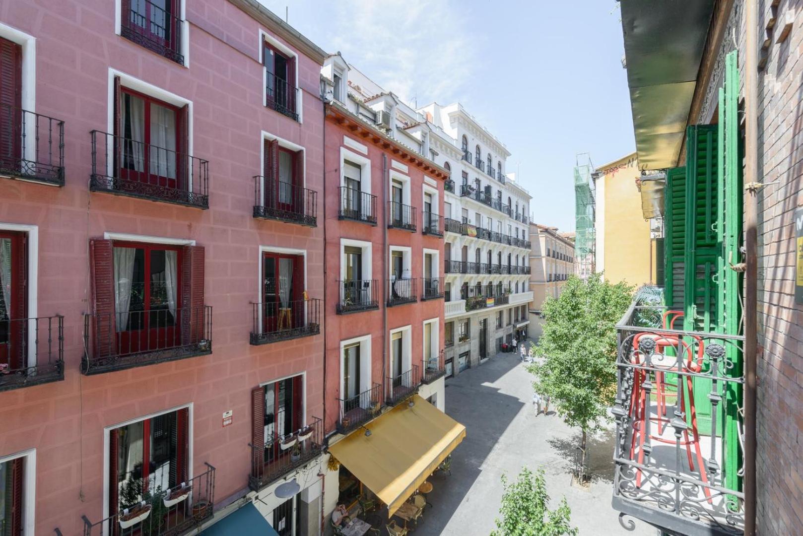 Apartamento Guestready - Madrid's Stylish Escape *