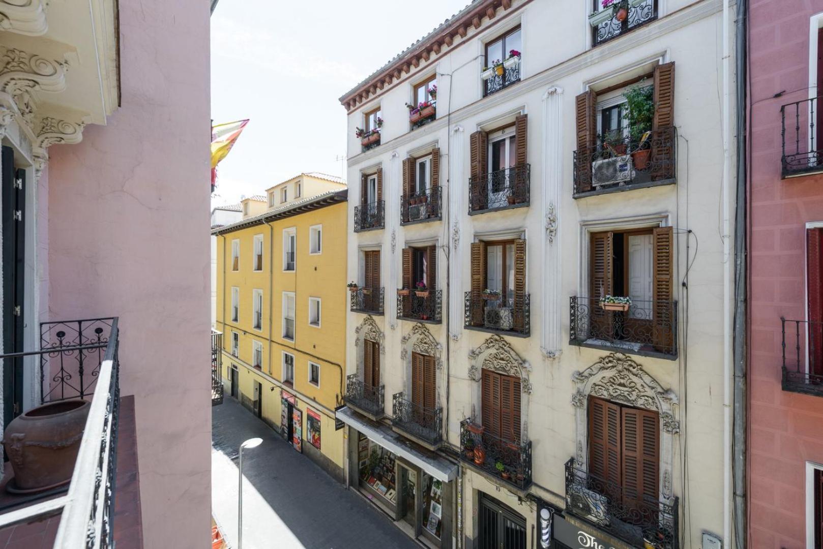 Apartment Guestready - Madrid's Stylish Escape