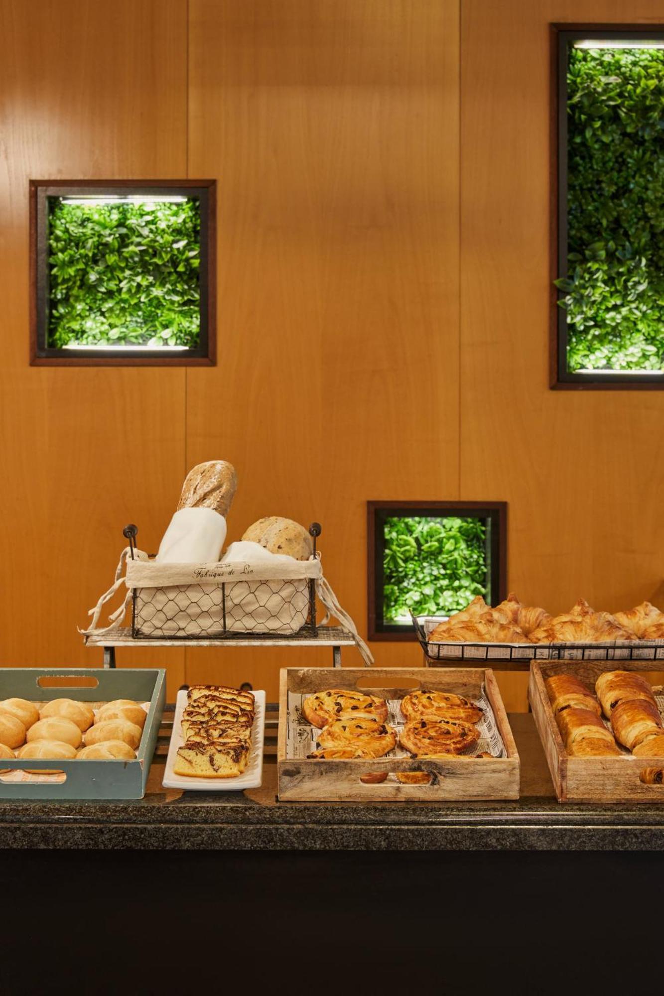 Crowne Plaza - Centre Retiro By Ihg Hotel 4*