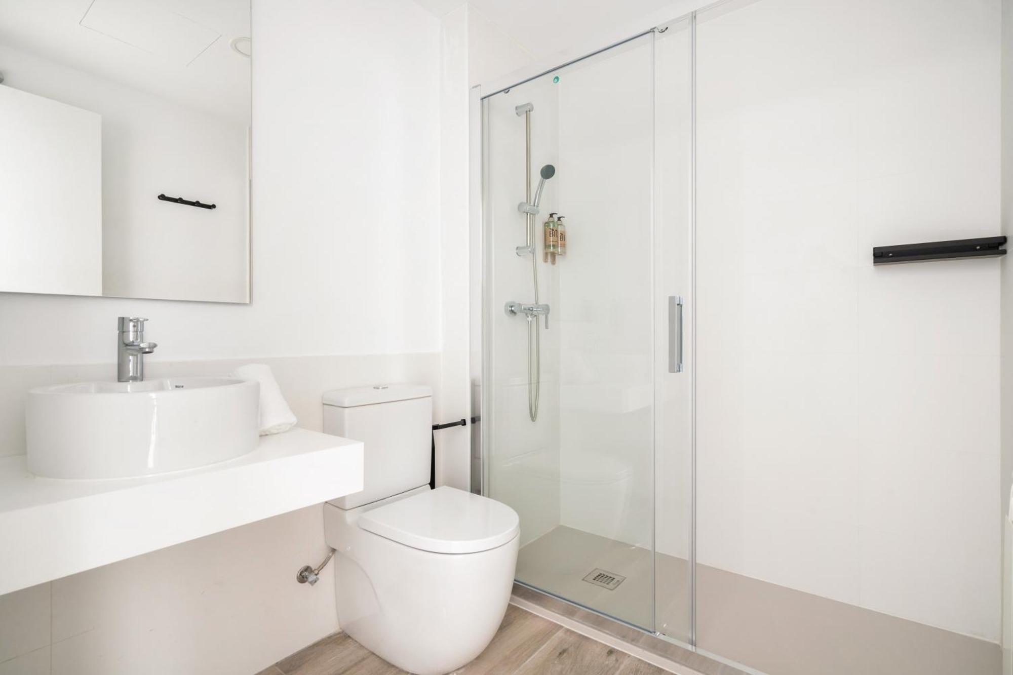 Dobo Homes - Eg13 Apartment Madrid