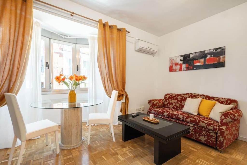 Located In Puerta De Alcala - 2 *
