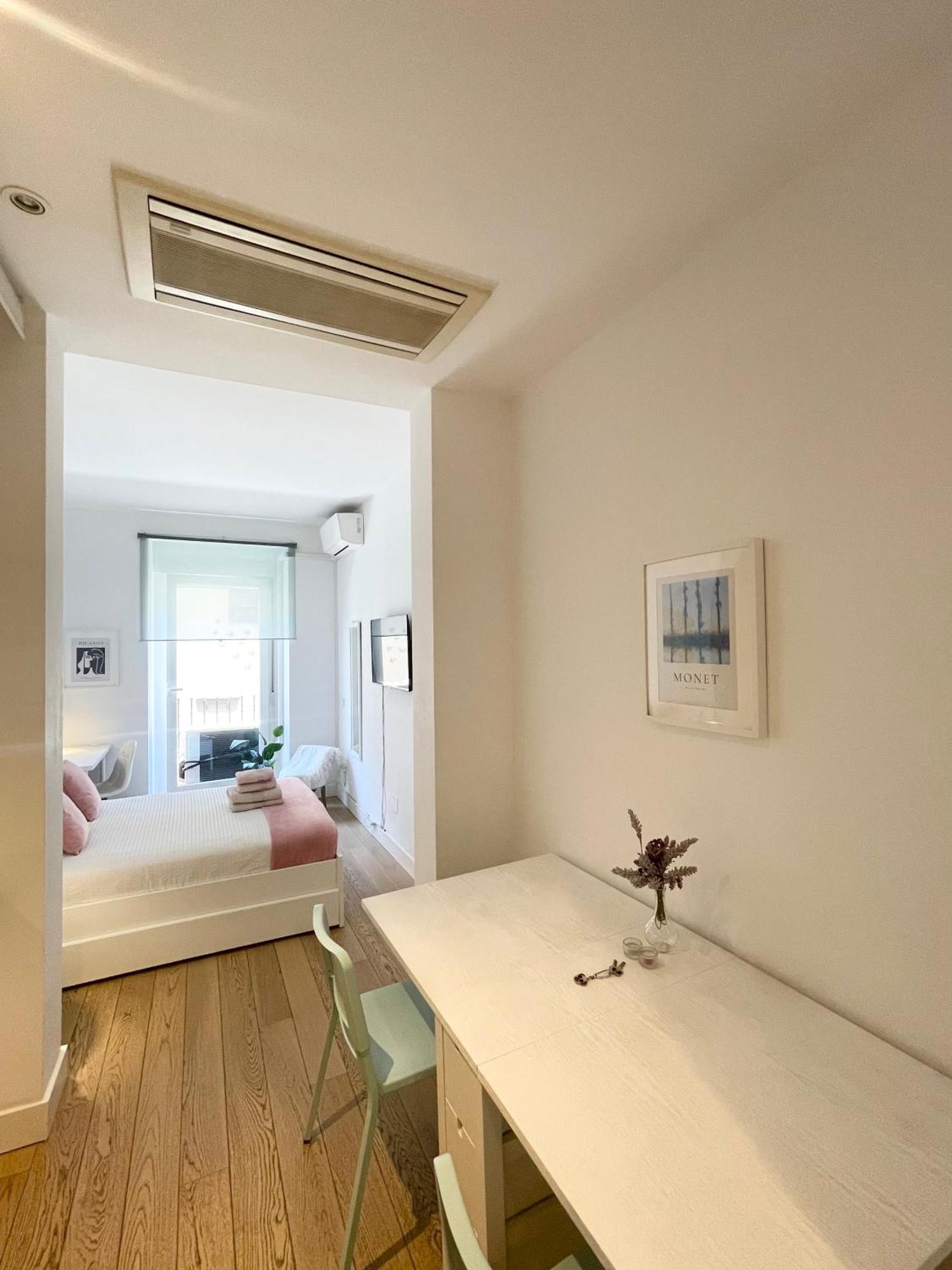 Estudio Plaza Mayor La Latina Sol Wi Fi Netflix Ac Appartamento *