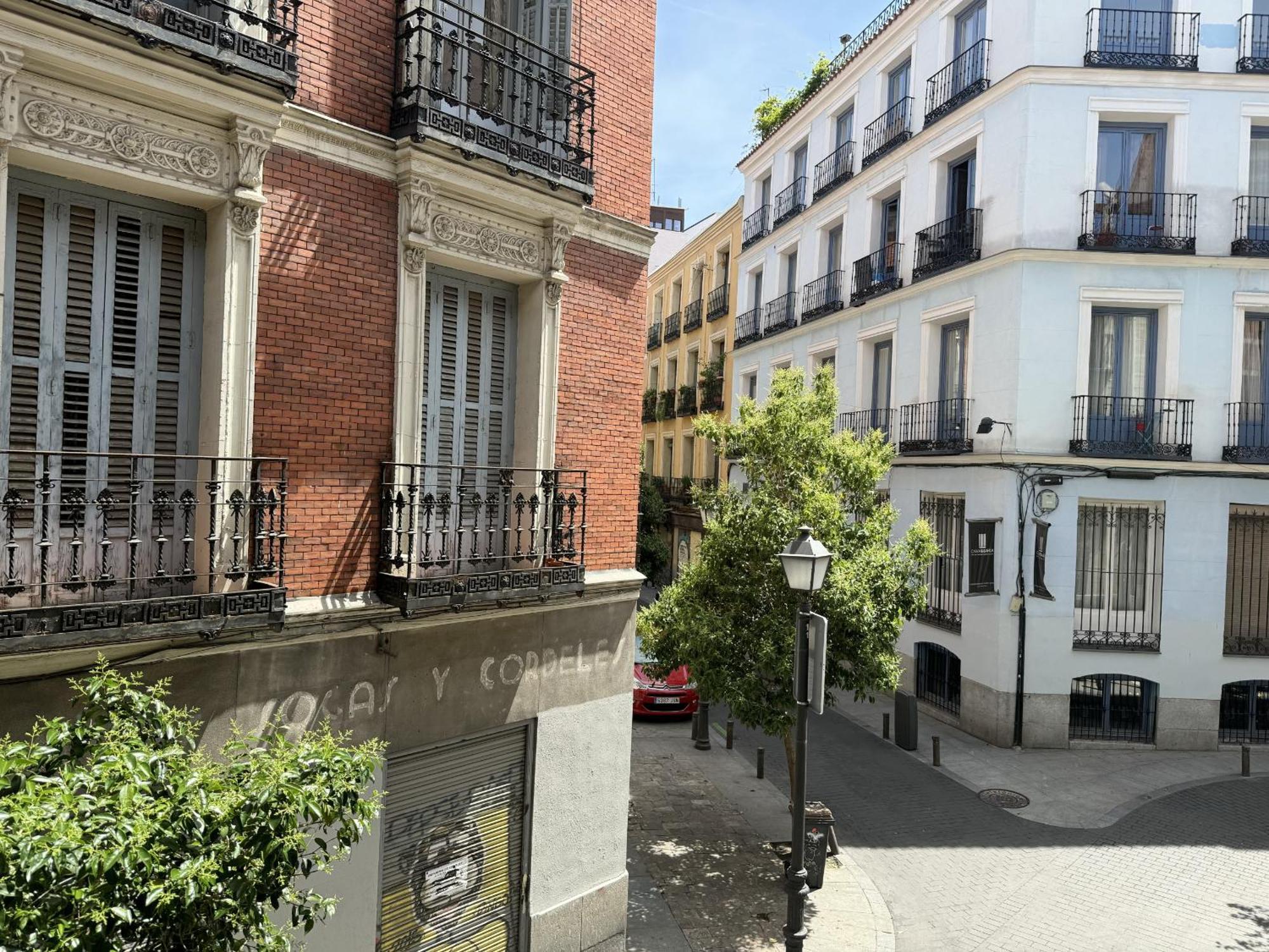 Cavabajasuites Madri