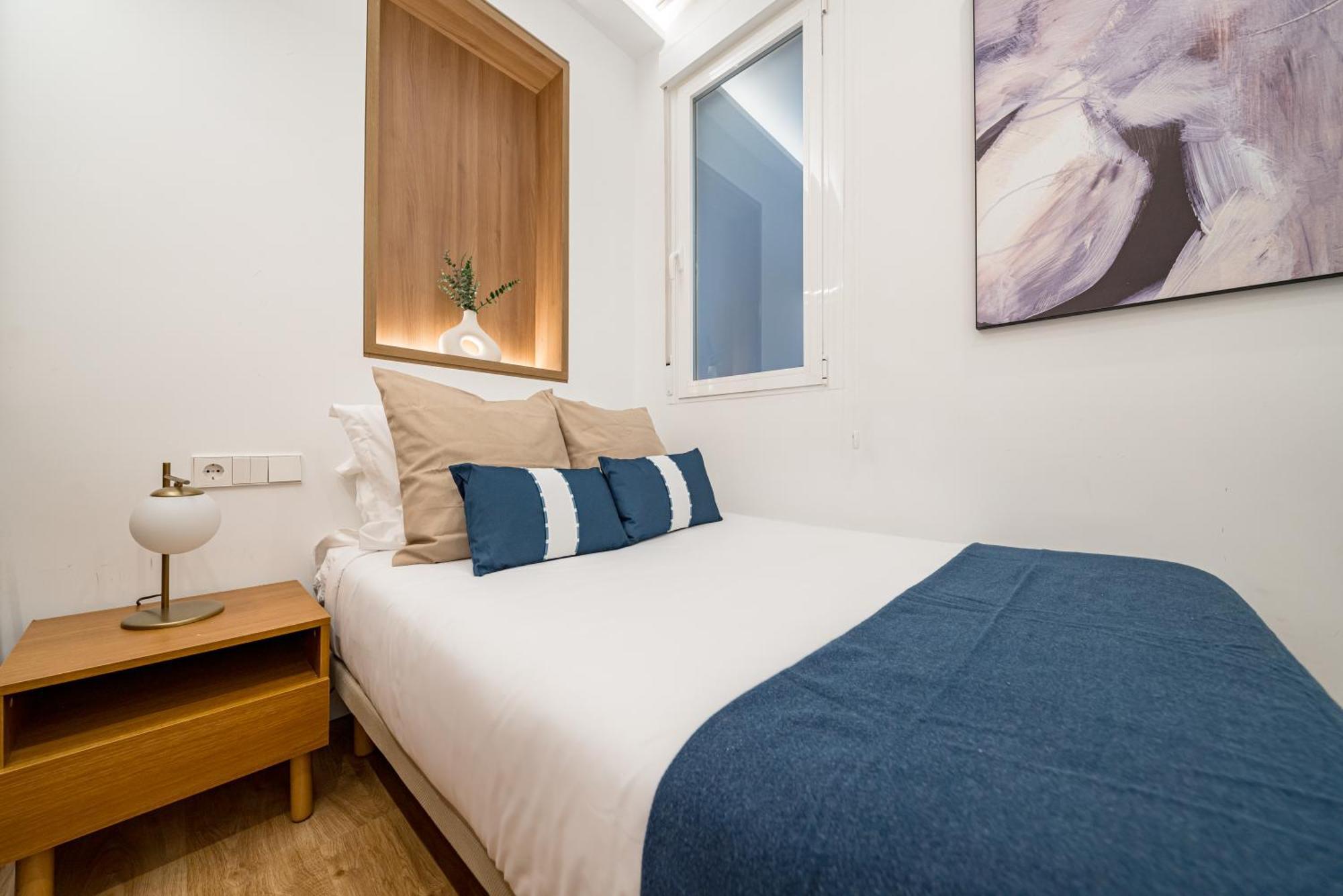 Apartment Goya Iii Calle Hermosilla 3br 2bh