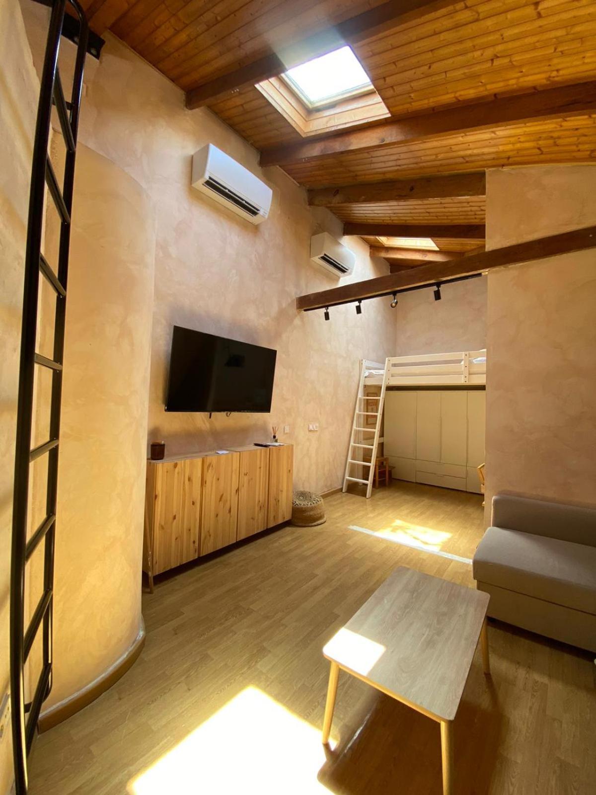 Nuevo Y Moderno Apartamento En Apartment Madrid