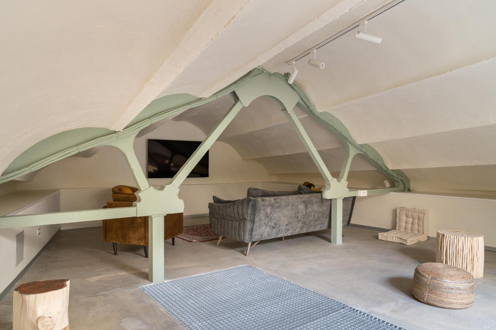 Gasthuis Ola Living Tetuan Madrid