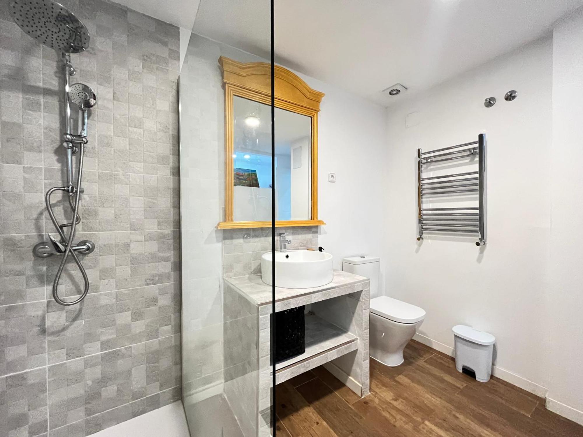 Duplex Manzanares Izq Amarillo Temporal Apartamento