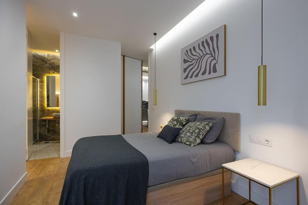 Apartment Castellana Norte I Calle Paseo De La Castellana 3br 3bh Madrid