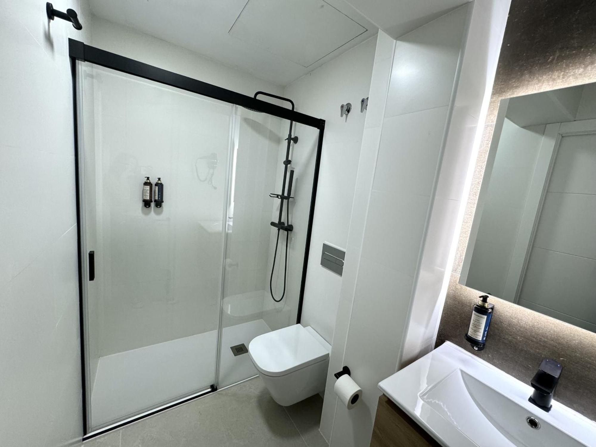 Apartment Cavabajasuites 2 *