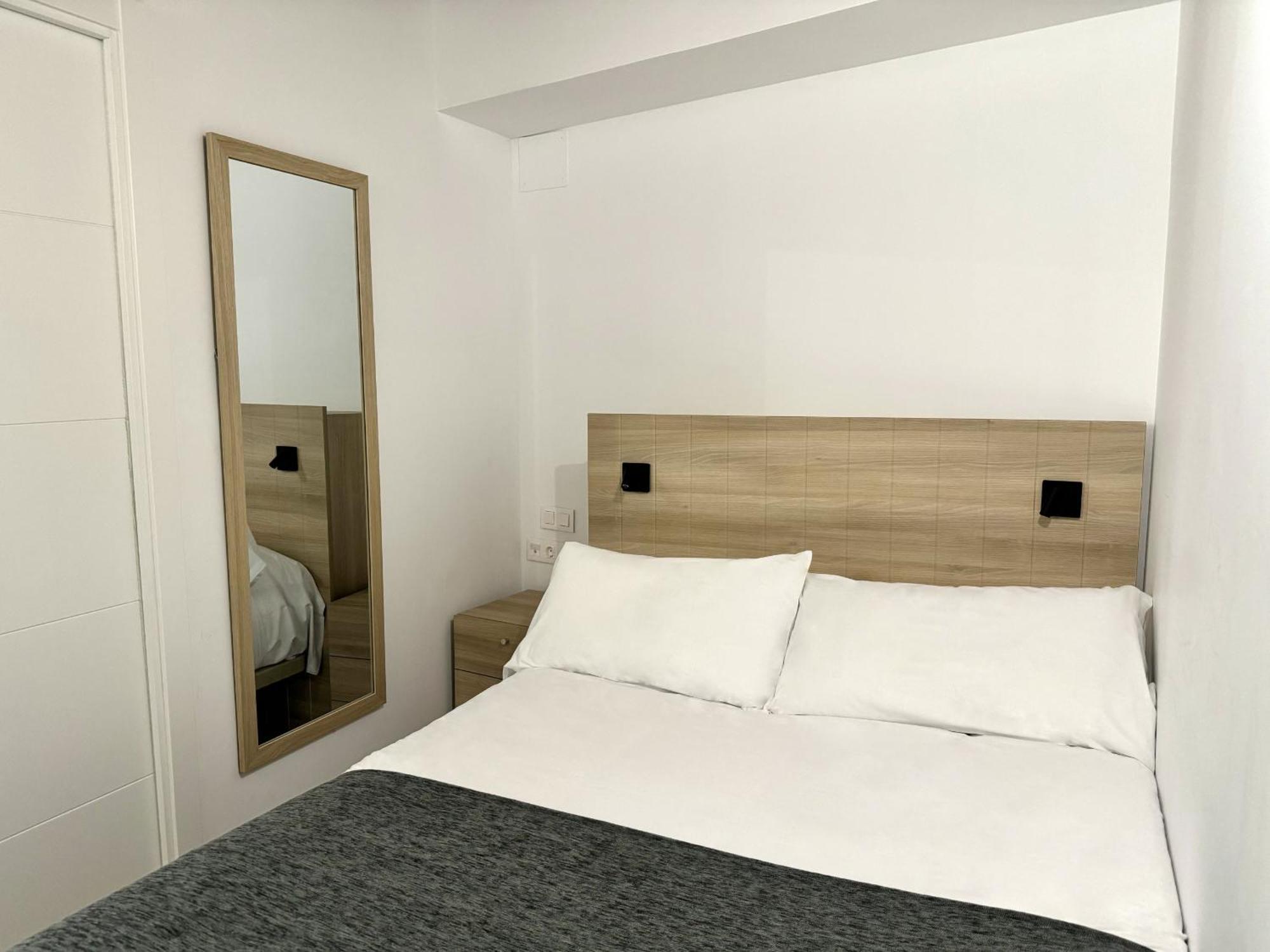 Cavabajasuites 2 Apartment Madrid