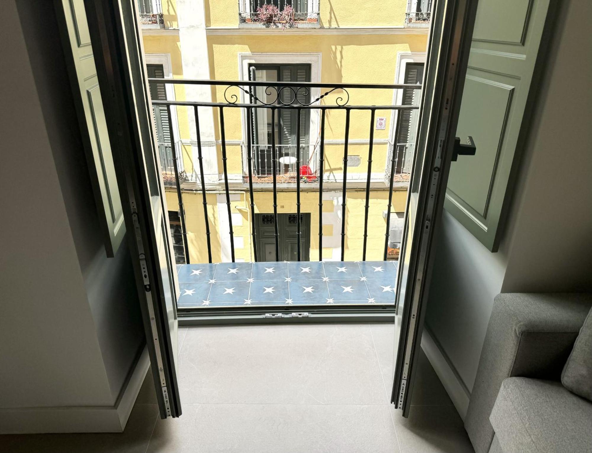 Apartamento Cavabajasuites 2 Madrid