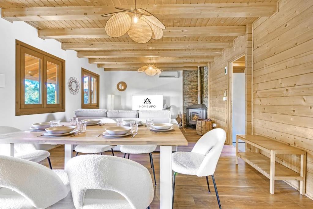 Cozy Wood Cabin, Casino, Pool, 25 Min To Center Madrid