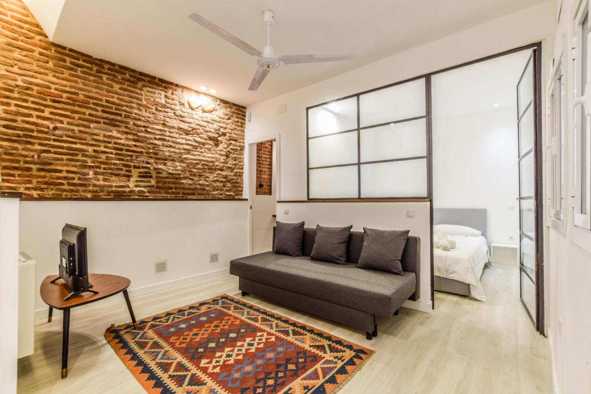 Acogedor En Anton Martin Apartamento Madri