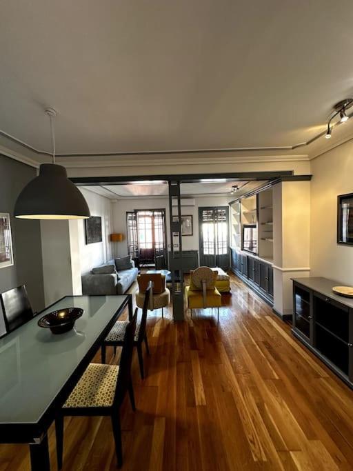 Apartamento Con Parking En Centro De Madrid-chamberi * Madrid