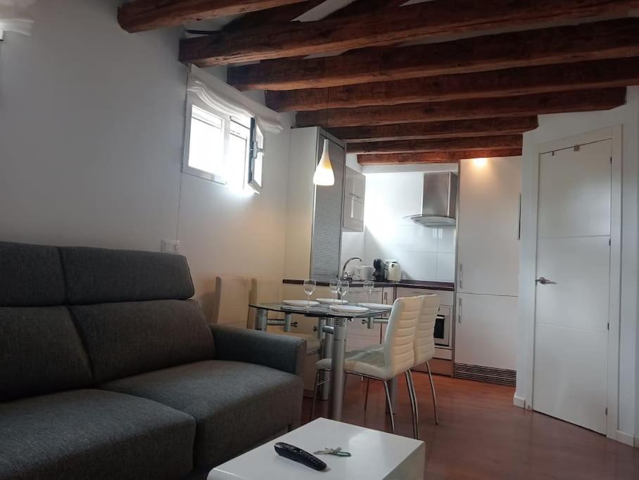 Emblematic Flat In - Arenal Appartement Madrid