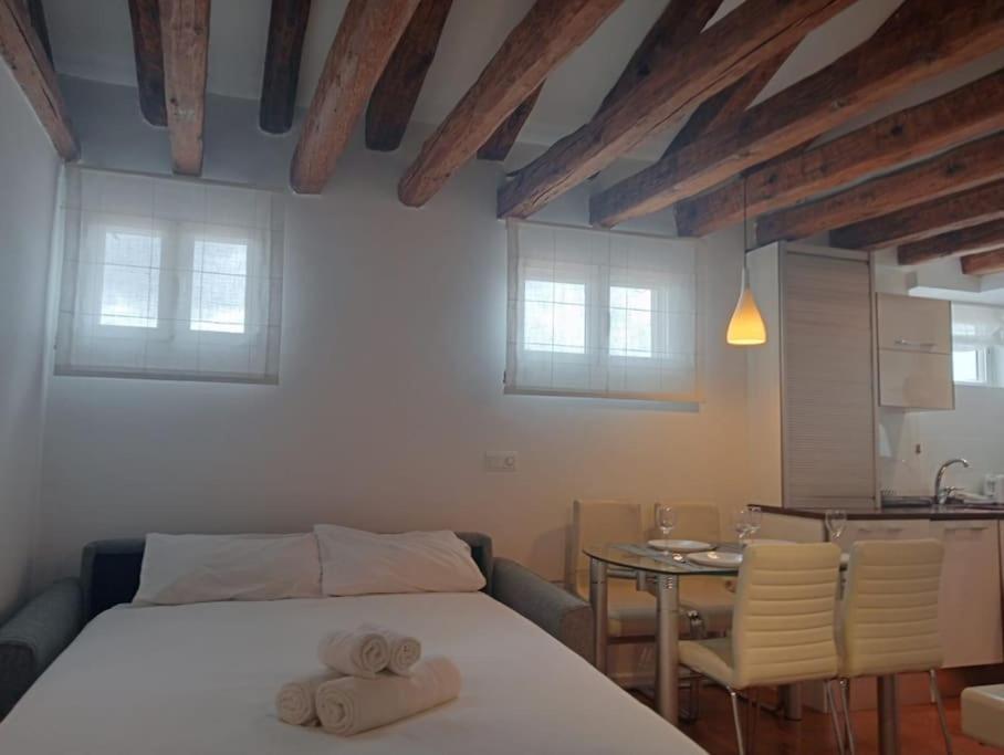 Appartement Emblematic Flat In - Arenal