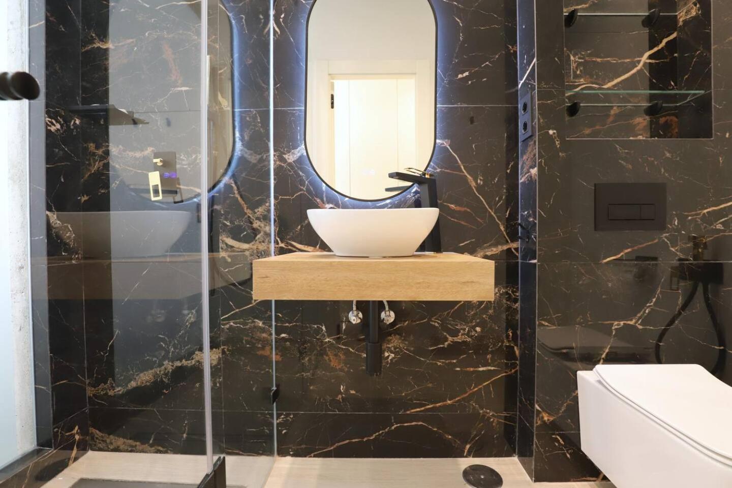 Orilla Del Bernabeu Appartement Madrid