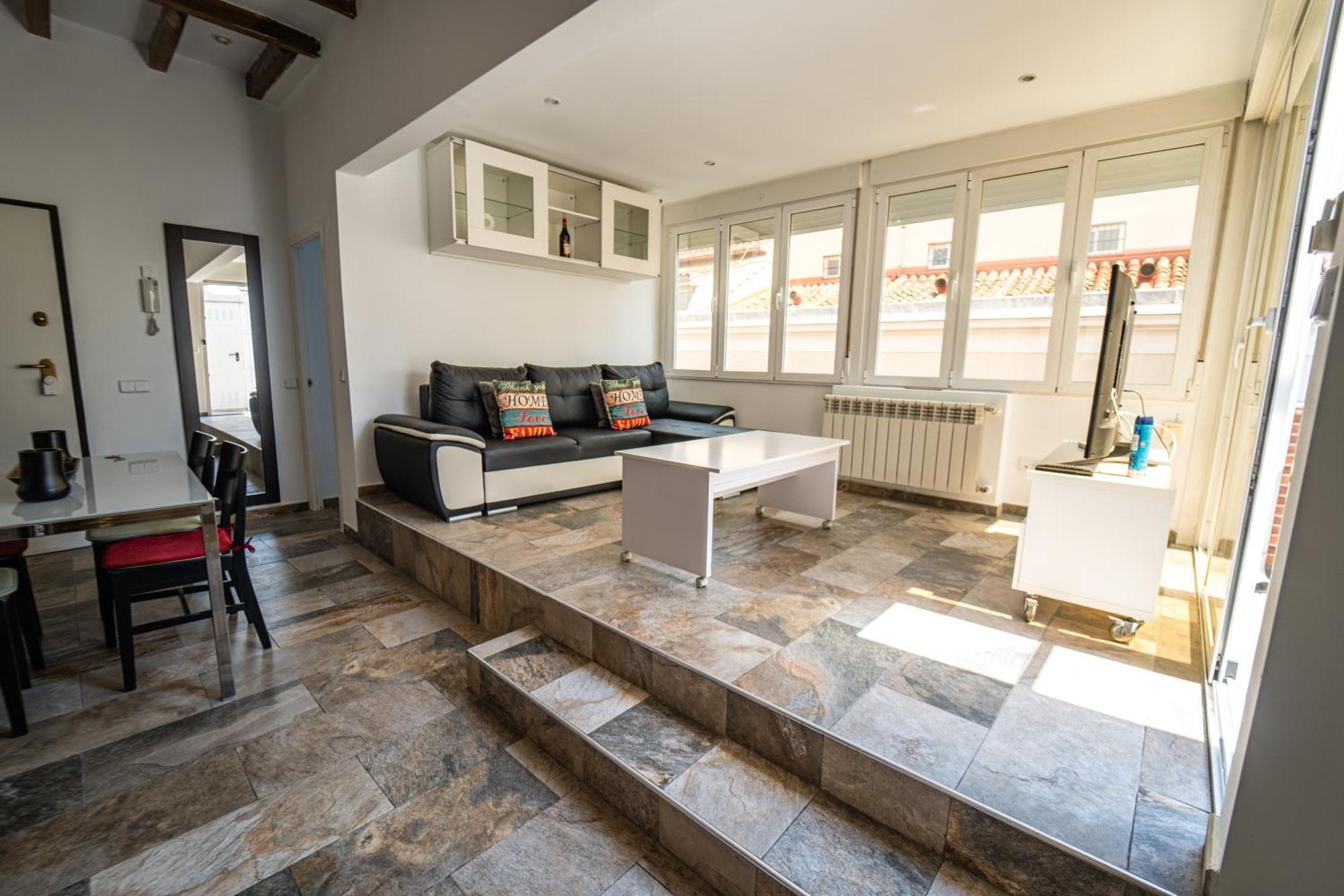 Centrico Atico En By Bebalmy Apartamento Madrid