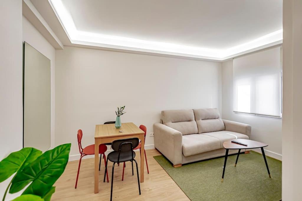 Apartment Sauco New Chamartin Madrid