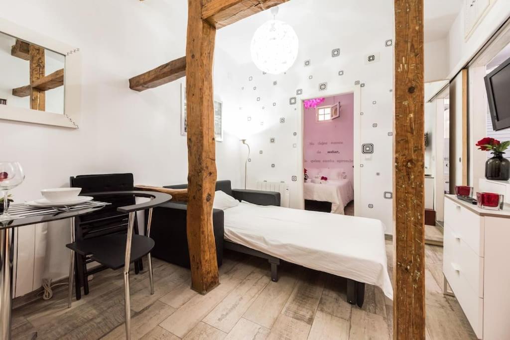 Apartment Modern Apt 1 Bedroom In Lavapies Madrid