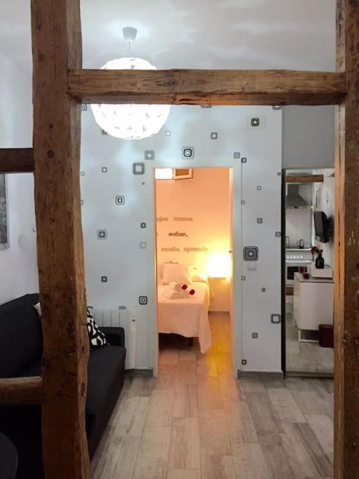Modern Apt 1 Bedroom In Lavapies Madrid