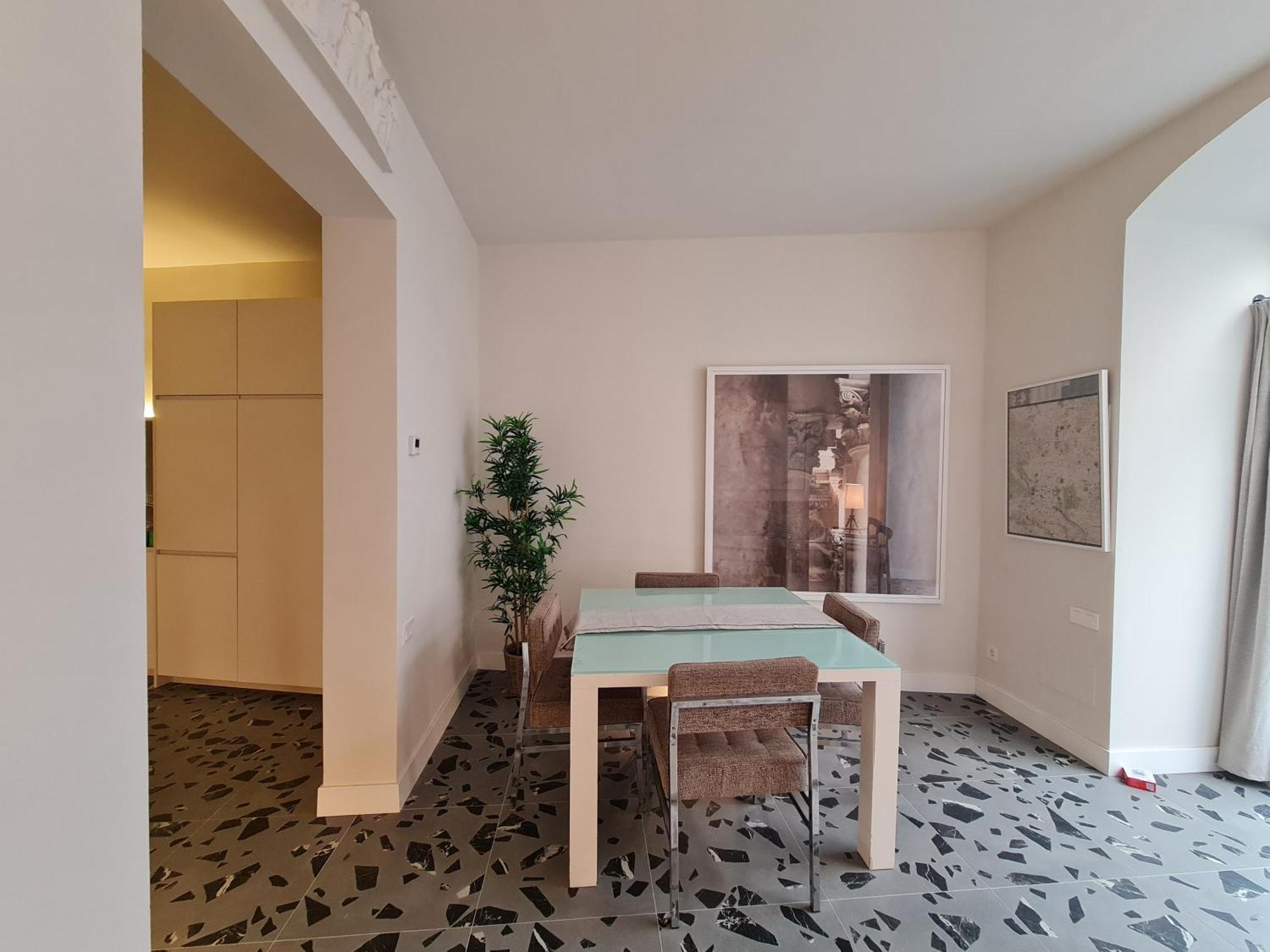 Center With 2 Bedrooms * Madri