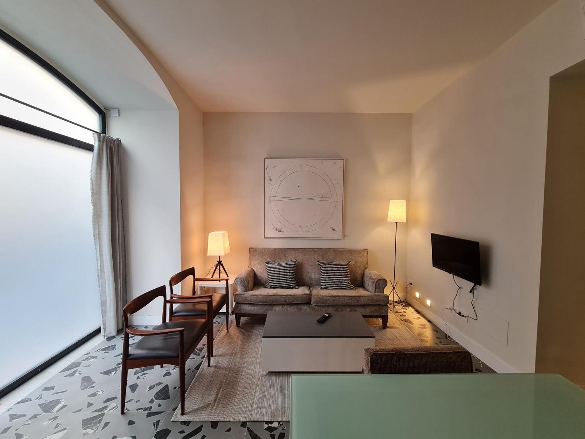 Center With 2 Bedrooms * Madri