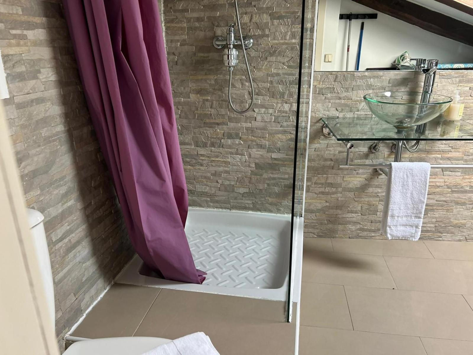 Comodo Atico En Tirso De Molina Apartamento