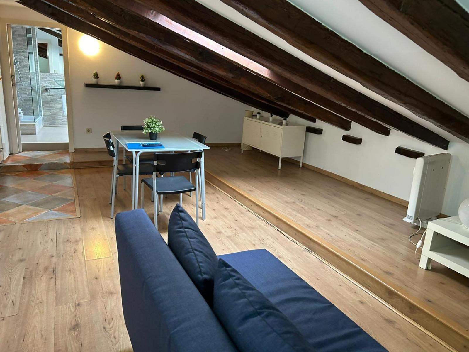 Comodo Atico En Tirso De Molina Apartamento *