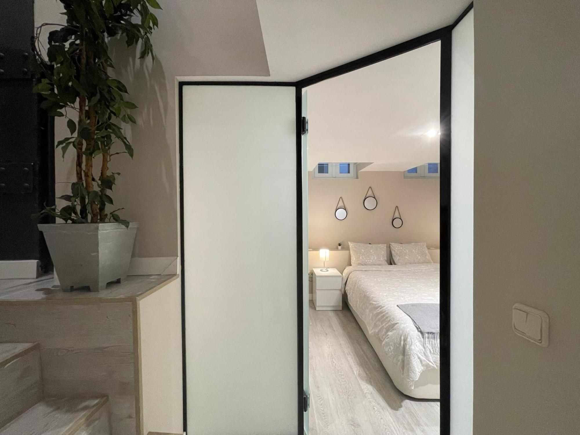 Duplex De Diseno En Chamberi Apartamento *