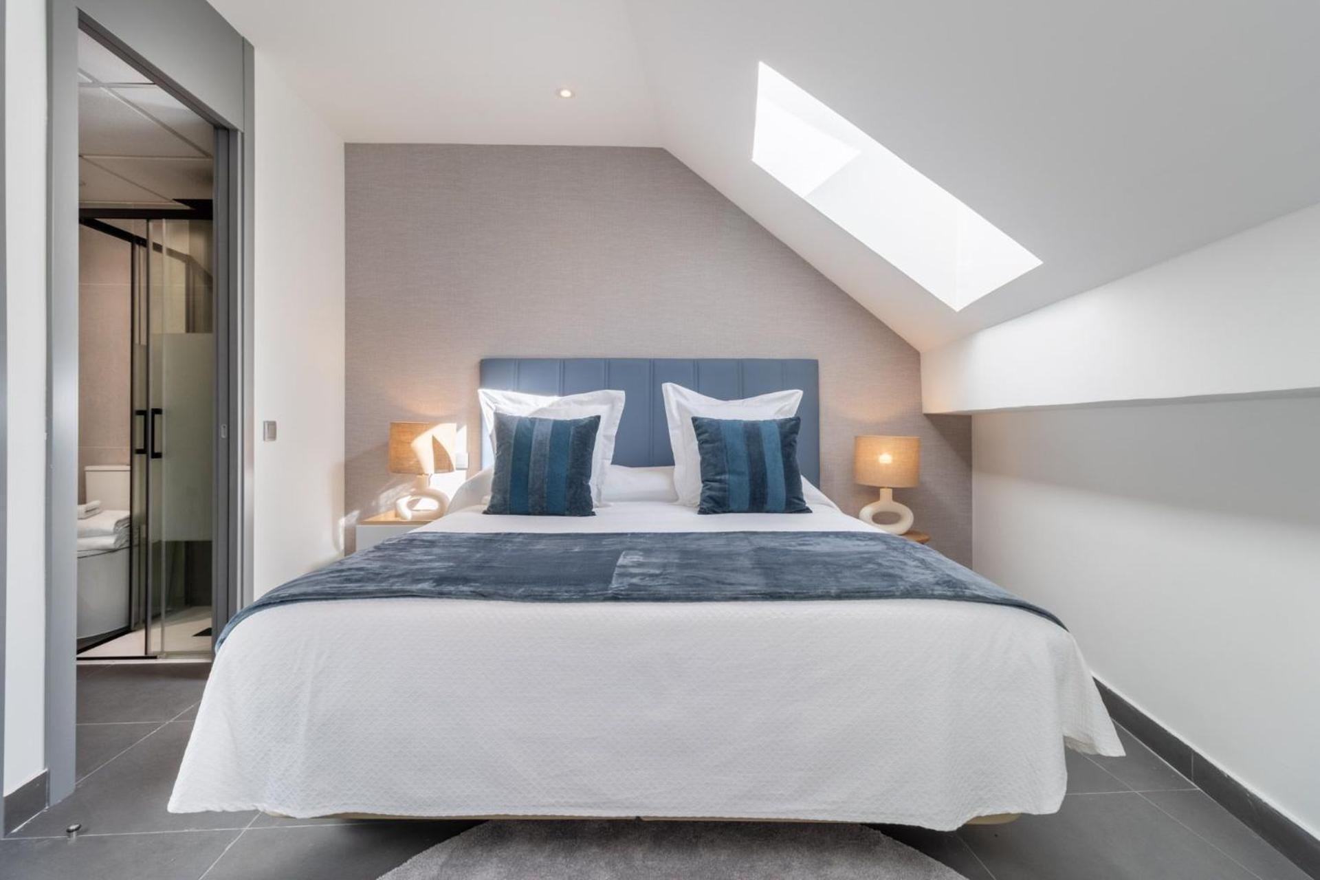 Escape In Trendy Triplex With Terrace In The Heart Of Toledo Atico Ii Apartamento