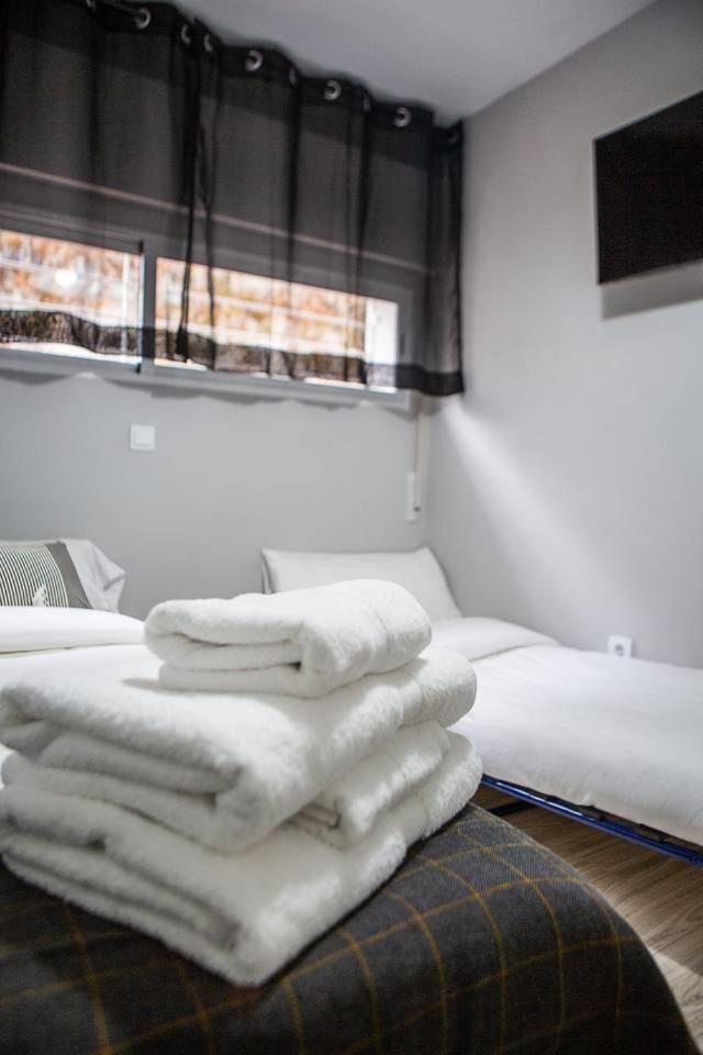 Apartment Lovely 3 Bedroom Next To Fuencarral