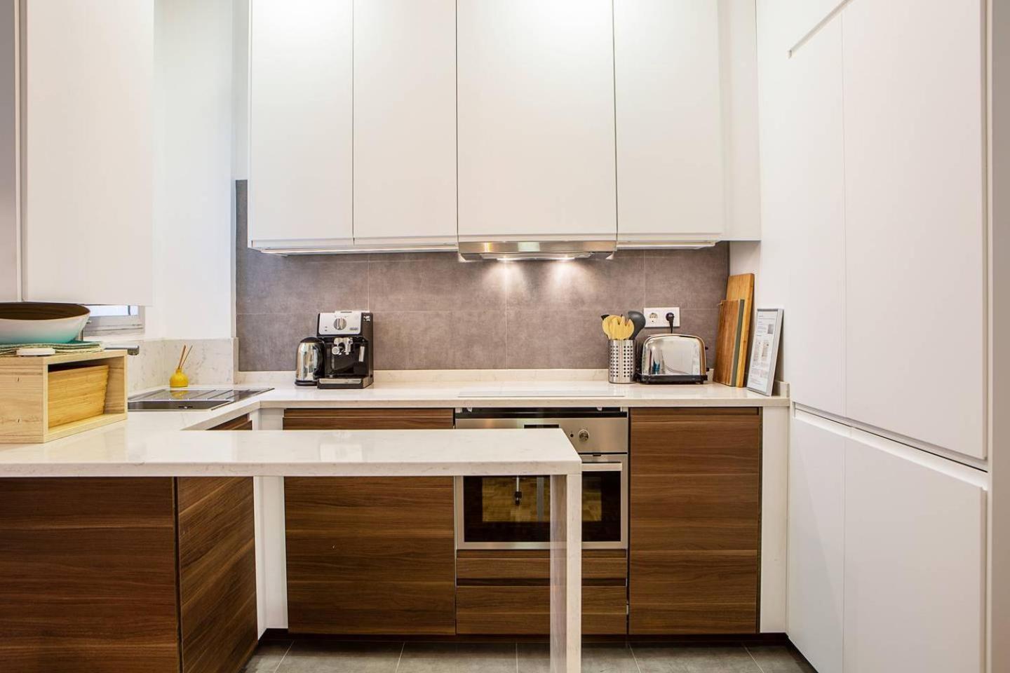 Lovely And Chic 1 Bedroom Next To Atocha * Madrid