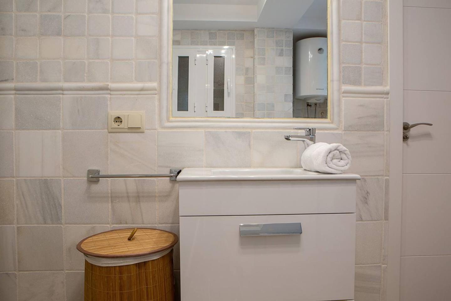 Modern 2 Bed Near Las Ventas Apartamento Madrid